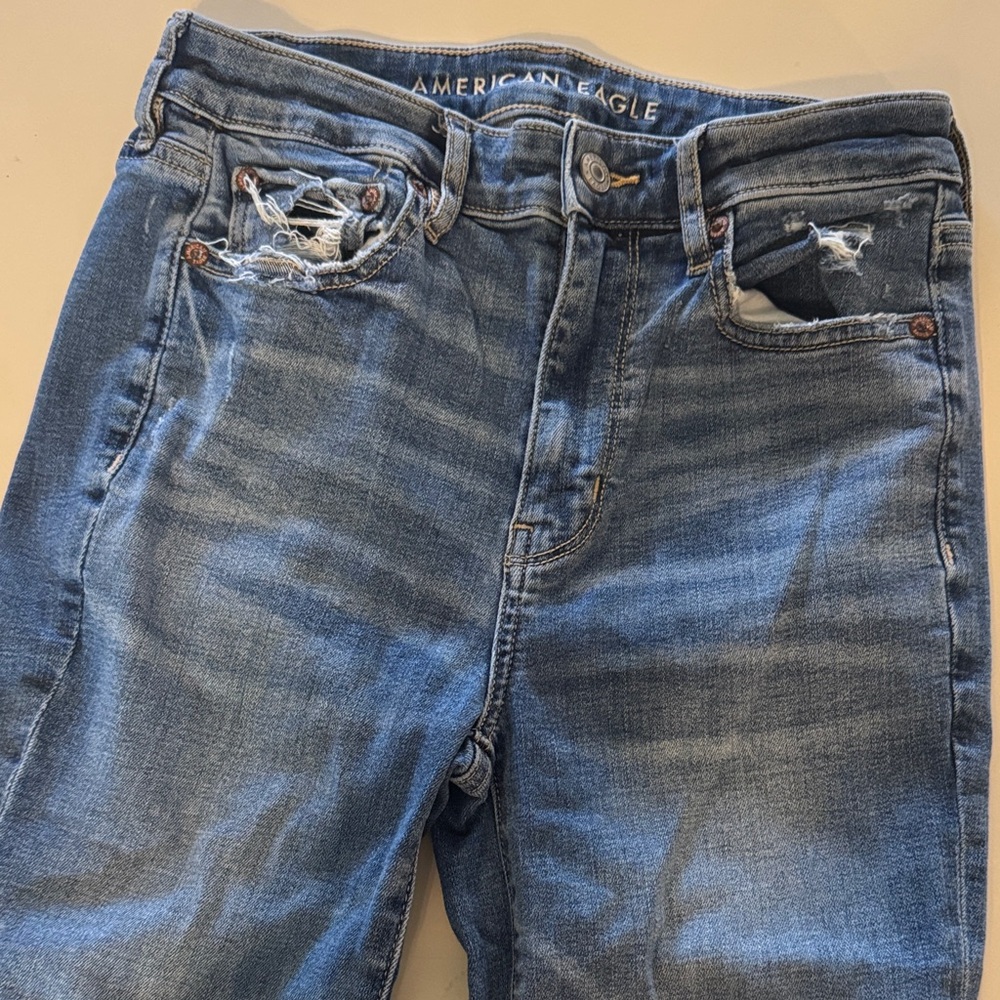 American Eagle Outfitters Super High Rise Blue Jeans